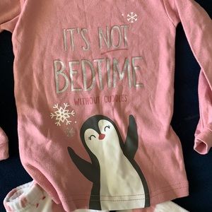 NWOT Baby girl penguin pajamas fleece pants 18 mon